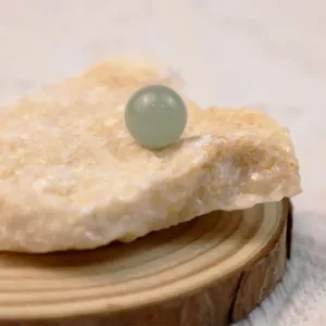 Crystaluck Green Aventurine Prosperity Crystal Sphere for meditation, energy cleansing and desk decor